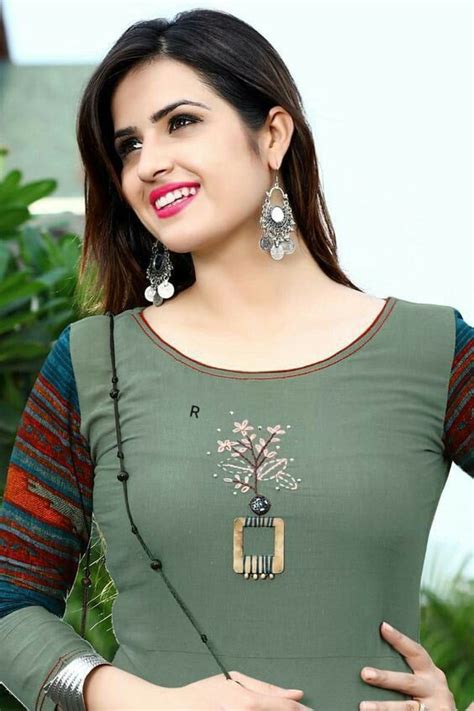 Pin By Vertex On Kurti Design Designer Kurti Patterns Simple Kurti