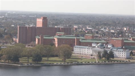 Drive-thru screening begins at Naval Medical Center of Portsmouth ...