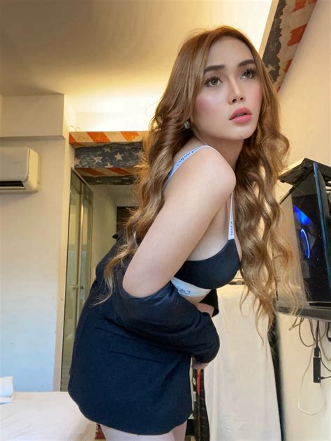 Sexy Kim Camshow Or Meet 🩷 Singaporean Escort In Manila