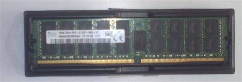 Hynix HMA42GR7MFR4N - TF TD AB 1515 - 16GB DDR4 RAM za strežnike