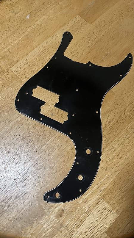 Fender Precision Bass Pickguard 1977 Black | Reverb