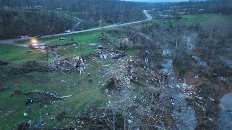 O tornadă mortală a lovit statul Missouri Patru oameni au pierit şi