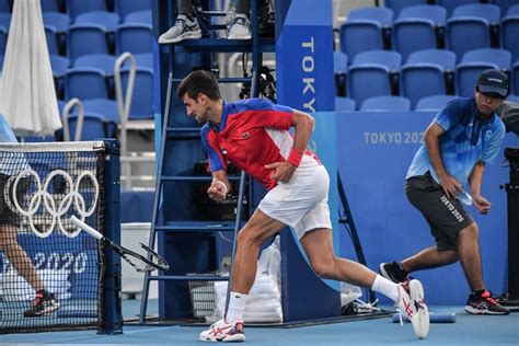 Novak Djokovic No Puede Con La Presión Y Se Retira De Tokio 2020