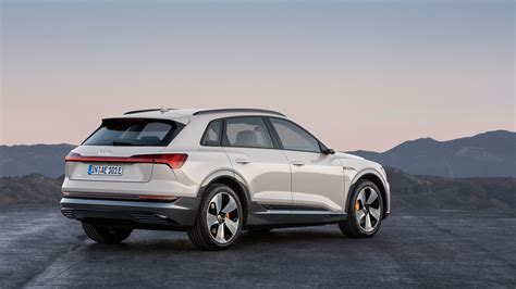 Audi e-tron 55 quattro (2020-2022) price and specifications - EV Database