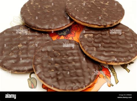 Chocolate digestives biscuits hi-res stock photography and images - Alamy