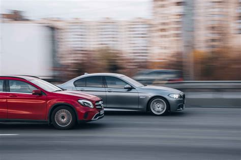 BMW vs Mercedes : In-Depth Comparison