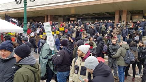 Presidio Antifascista Contro Il Comizio Di Forza Nuova A Venezia La