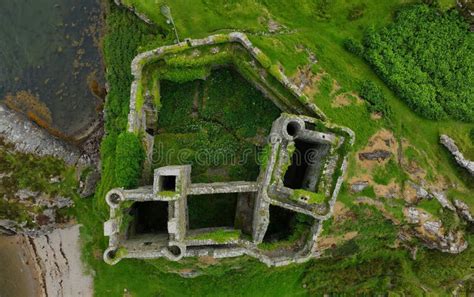 Tioram Castle Ruins in Scotland Stock Photo - Image of cliff, ancient ...