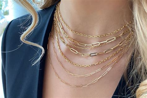 Jewelry Trends To Take A Peek At In And Up Your Outfits