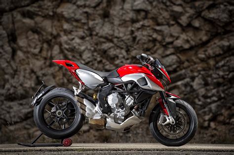 48 Hi Res Photos Of The MV Agusta Rivale 800 Asphalt Rubber