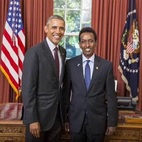 New Somalia Ambassador Presents Credentials To Obama