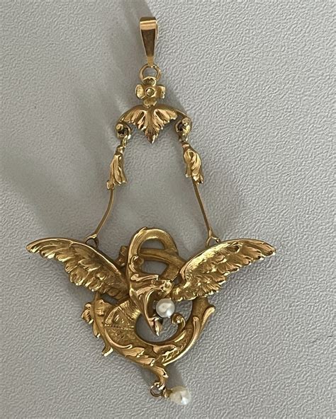 Proantic 3984 Art Nouveau Dragon Pendant Yellow Gold Pearls