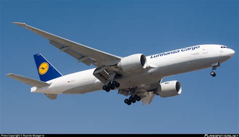 D ALFE Lufthansa Cargo Boeing 777 FBT Photo By Ricardo Mungarro ID