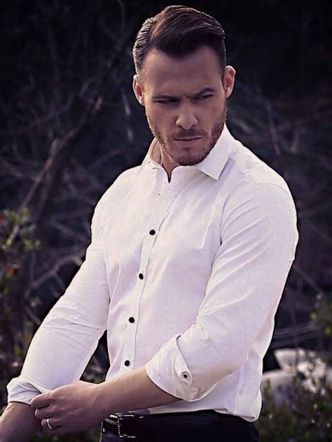 Las fotos más sensuales de Kerem Bürsin el galán turco de Love is in