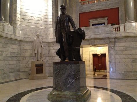 Abraham Lincoln Statue In The Kentucky State Capitol Frankfort Kentucky