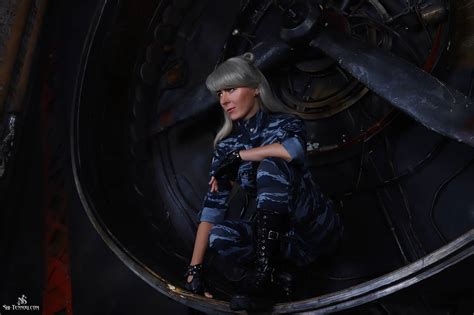 Military cosplay. Original by Vaishravana on DeviantArt