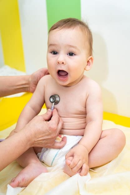 Premium Photo Pediatric Babe Healthcare Professional Physician Kid Diagnostic