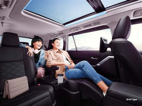 2023 Toyota Innova Hycross Exterior & Interior Leaked Ahead Of Debut