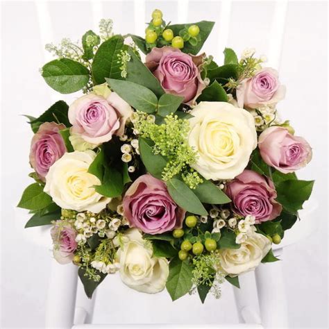 Things You Should Know About Engagement Flowers Bouquet – Equilibrium