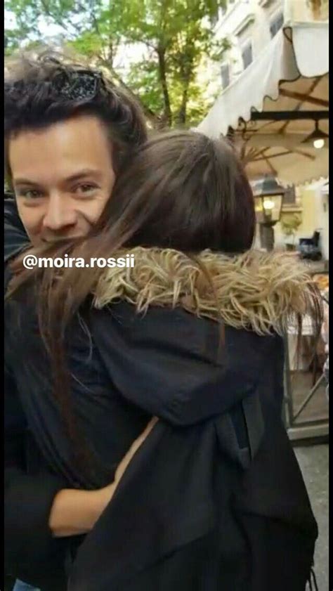 Harry ️ Hugging A Fan In Rome Today 529 Harry Styles Hugging Fans