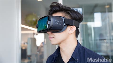 Samsung S New Gear Vr Is Still The Best Mobile Vr Experience In Town