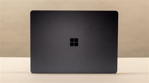 Microsoft Surface Laptop 7 review: 23 hours of battery life? MacBooks are in trouble | Mashable