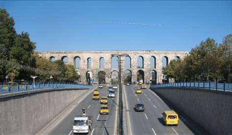 The Valens Aqueduct of Constantinople (image in the public domain ...