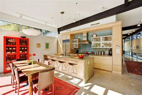 Stylishly Simple Modern One Story House Design