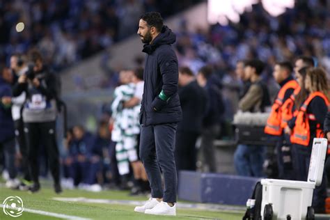 Rúben Amorim aborda saída de dois capitães do Sporting