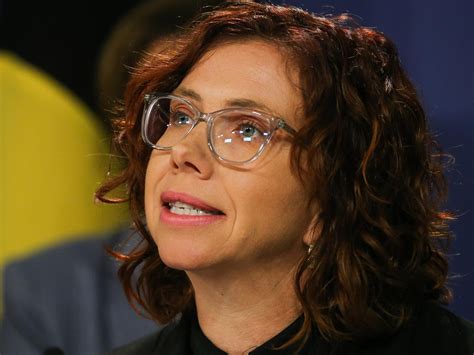 Leaders clash over migrants