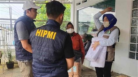 Hipmi Dan Komunitas Umkm Kota Banjar Salurkan Bantuan Untuk Korban