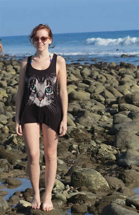 7 Hot Sexy Meredith Bull Bikini Pics