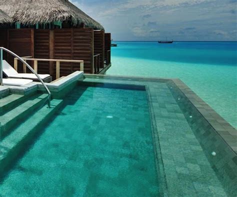 Top 10 Most Beautiful Resorts on the Maldives | Maldives island ...