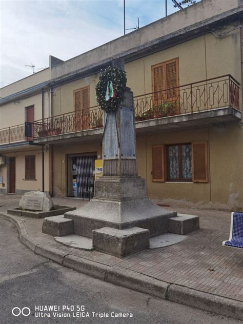 Monumento Ai Caduti Zaccanopoli Vv Pietre Della Memoria