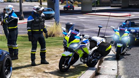 GTA 5 GROSSE PATROUILLE AVEC LES POLICIERS MOTOCYCLISTES LSPDFR