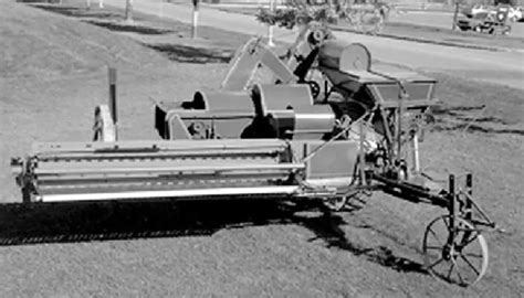 Massey Harris “no 2” Combine Harvester Canada Agriculture And Food Museum