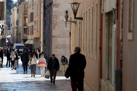 Galerija Slavimo Uskrs najveći kršćanski blagdan Znate li zašto nije