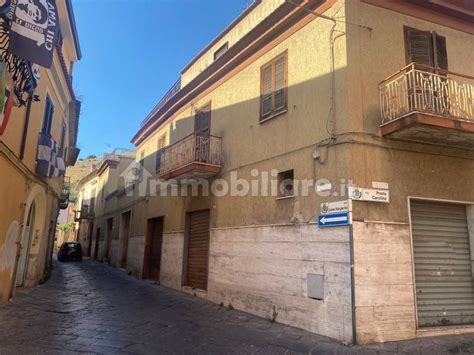 Vendita Villa Unifamiliare In Via Santa Margherita Maddaloni Da