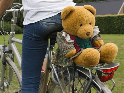 Big Ass Girls Public Royalty Free Images Stock Photos Pictures Shutterstock