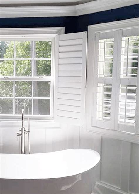 The Ultimate Guide to Blinds for Bay Windows | The Blinds.com Blog