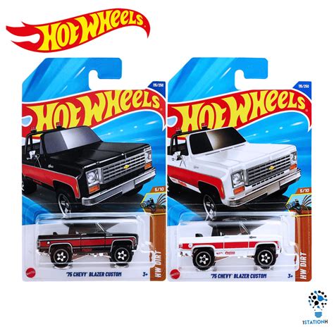 Hot Wheels HW DIRT Chevy Blazer Custom Car Hotwheels Mattel