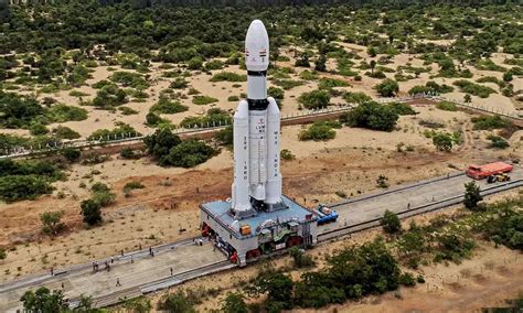 తరపతల ఇసర సటసటల బద A team of ISRO scientists team