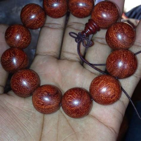 Red Sandalwood Bracelet At Best Price In New Delhi By Kolkata Red