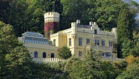 Auf Einen Blick Burgen Schl Sser Am Romantischen Rhein