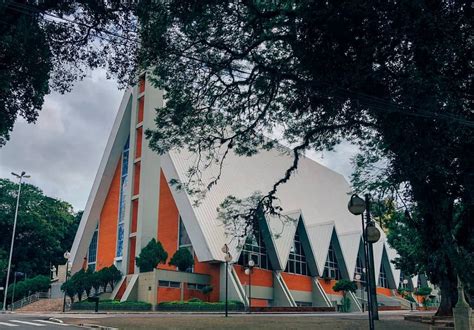 Catedral Metropolitana De Londrina Que Tem Uma Arquitetura Toda