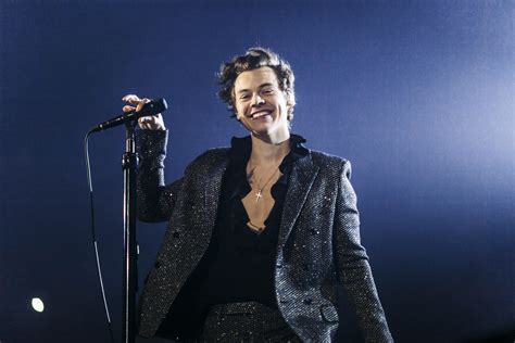 Harry Styles Calls Fan's Mother On Stage At Los Angeles Concert | iHeart