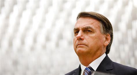 Por Votos A Tse Torna Bolsonaro Ineleg Vel Por Oito Anos Jornal