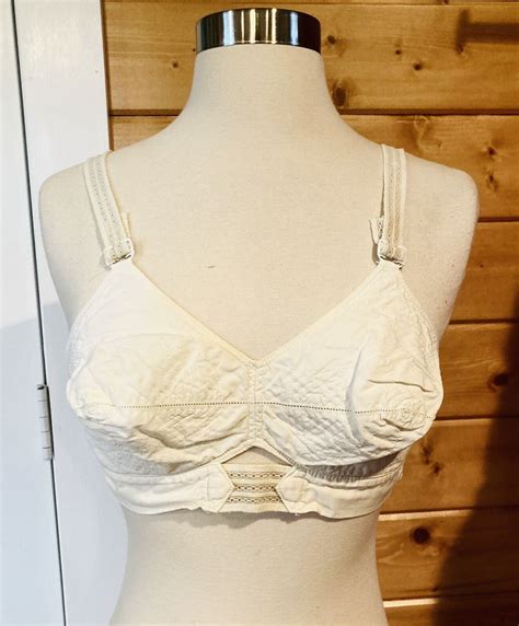 Vintage 1950s Cotton Bullet Bra Cone Bra 36b Adonna Gem