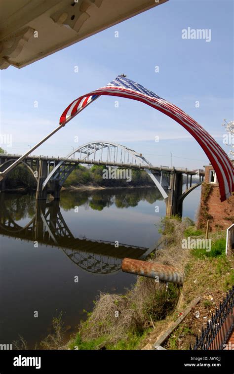 Martin Luther King Edmund Pettus Bridge Hi Res Stock Photography And