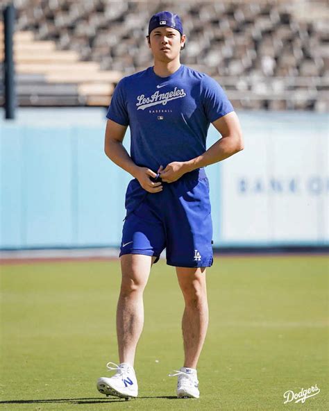 半袖半パン姿でトレーニングする大谷（ロサンゼルス・ドジャース公式xから） ― スポニチ Sponichi Annex 野球